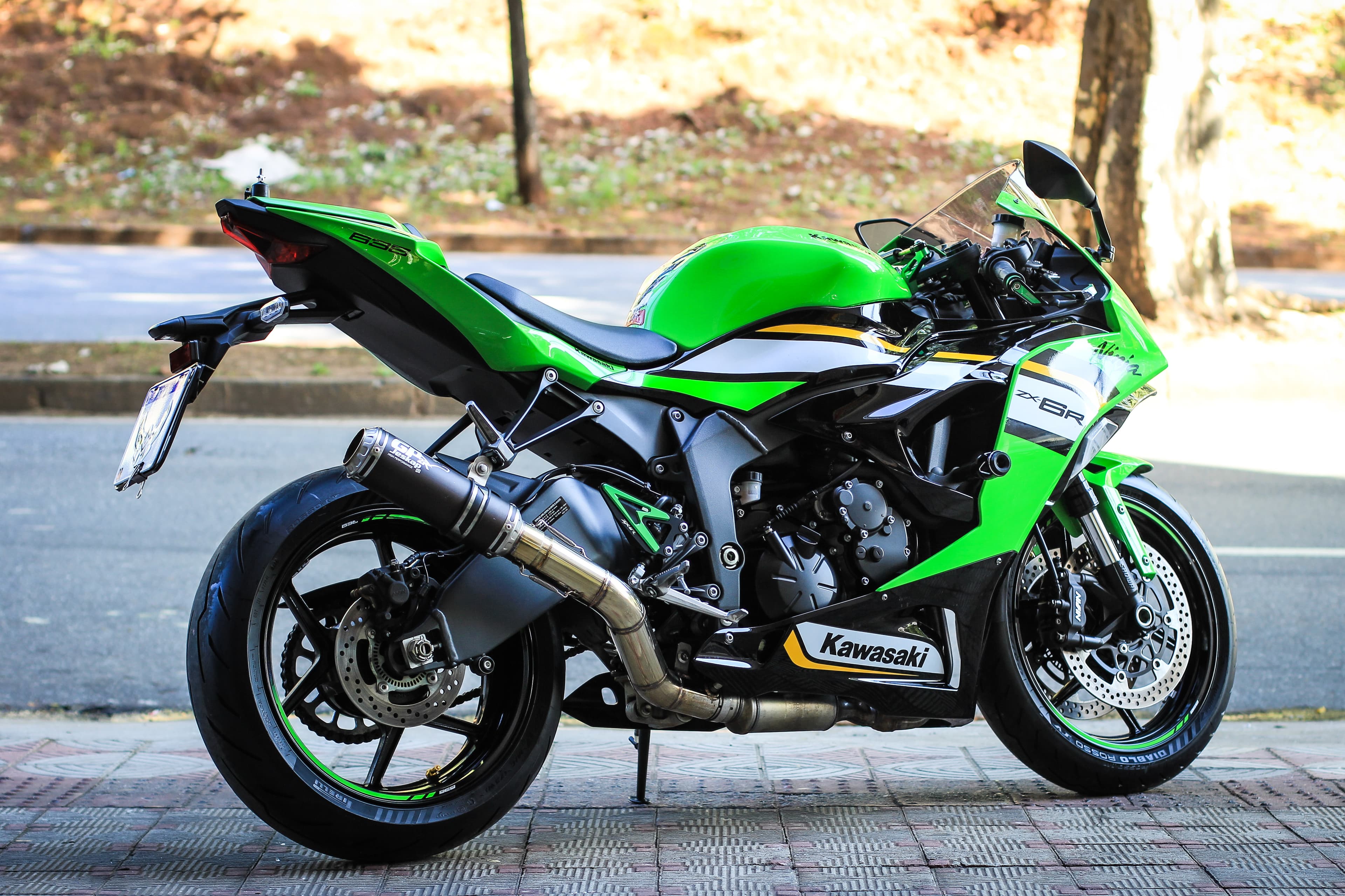 Ninja ZX-6R - Imagem 4