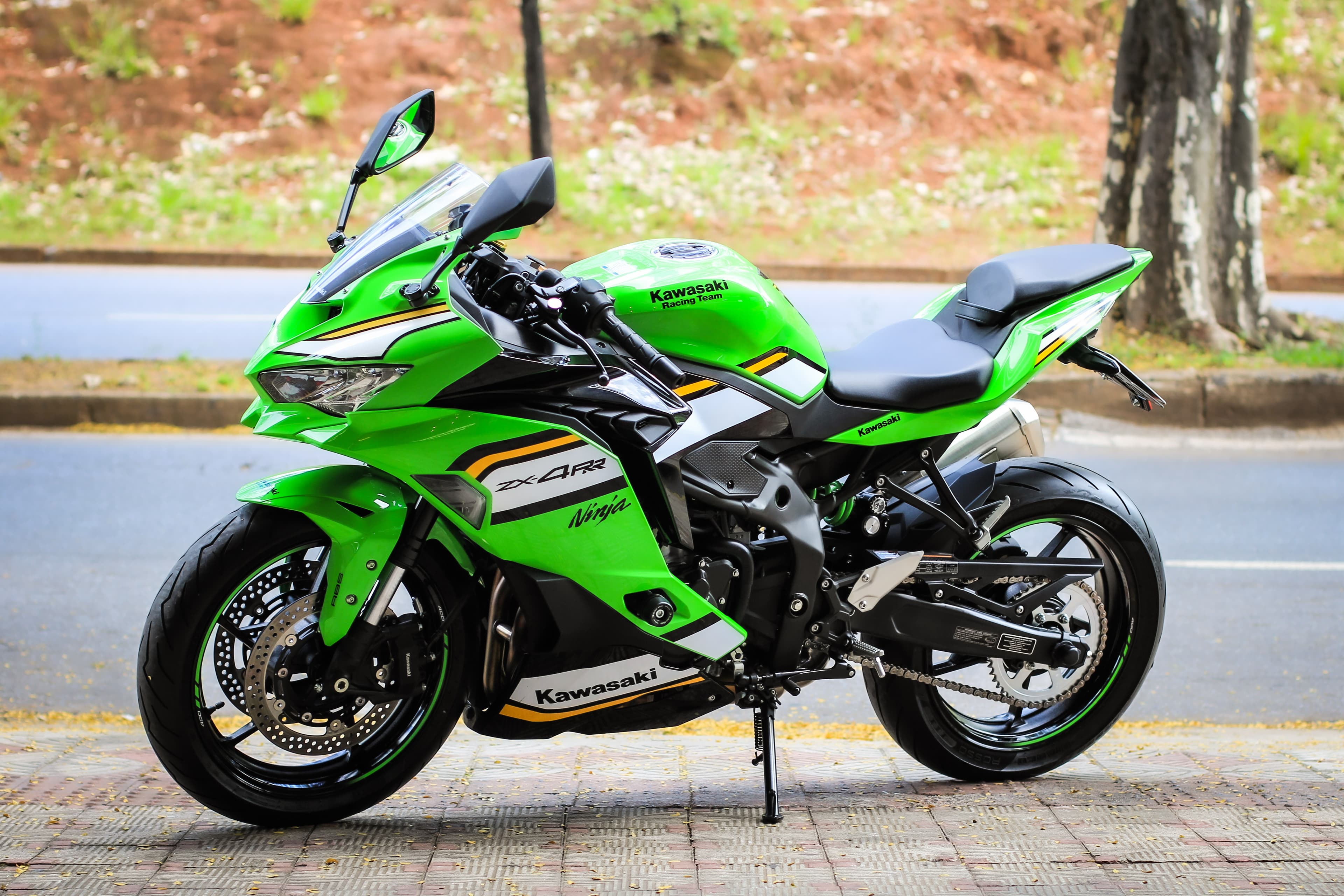Ninja ZX-4RR - Imagem 3