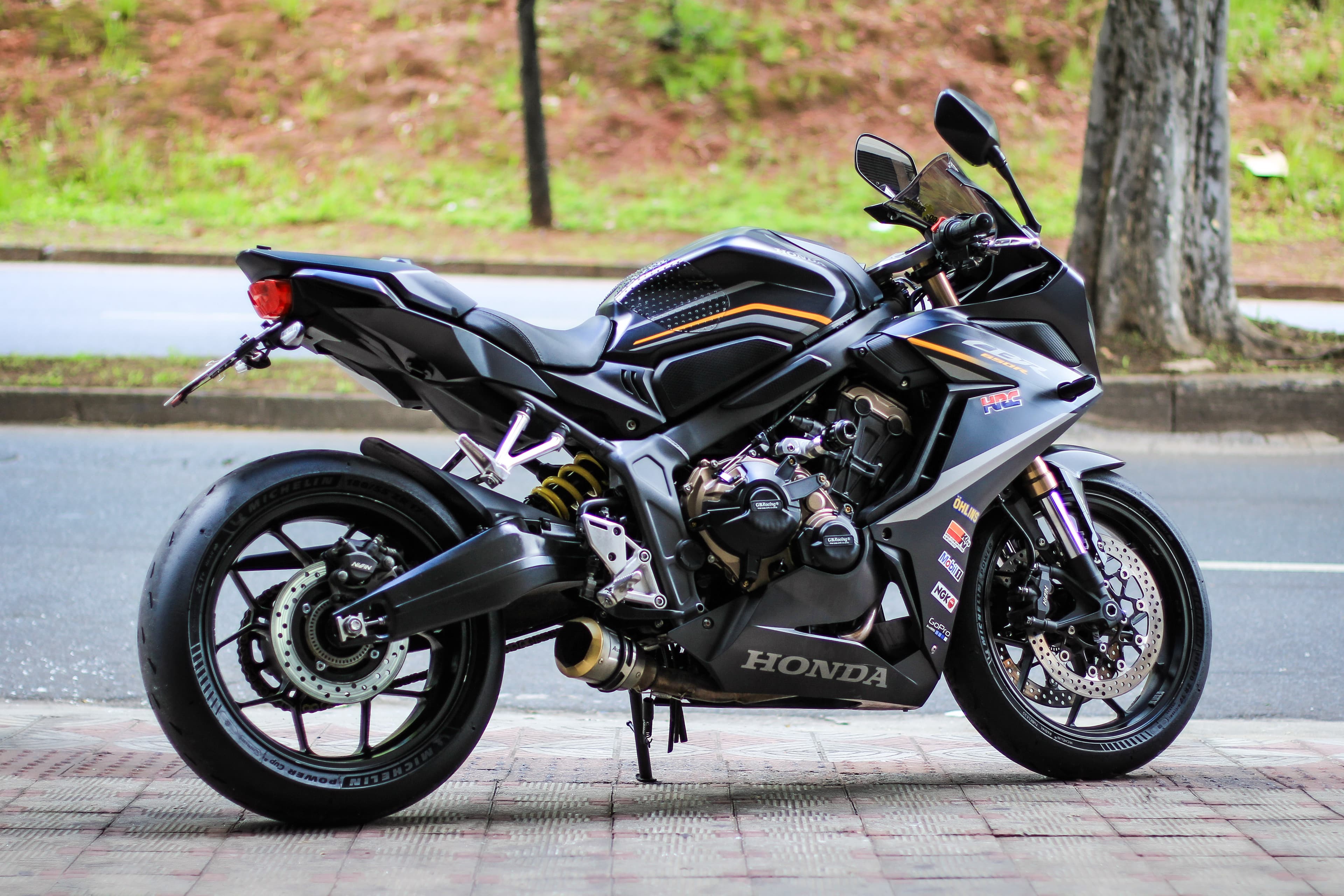 CBR 650R - Imagem 5